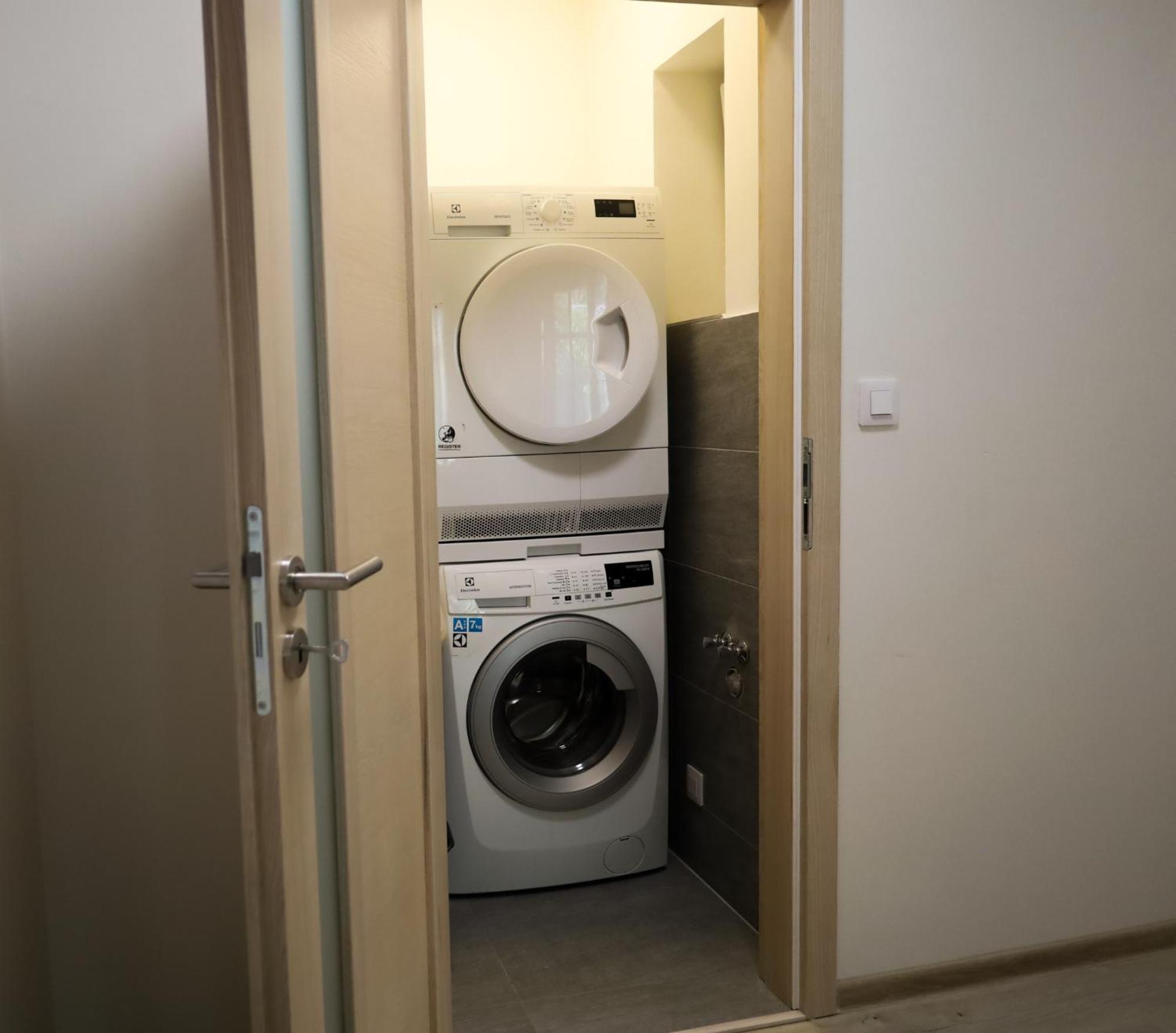 Rivercity Apartments كارلوفي فاري المظهر الخارجي الصورة