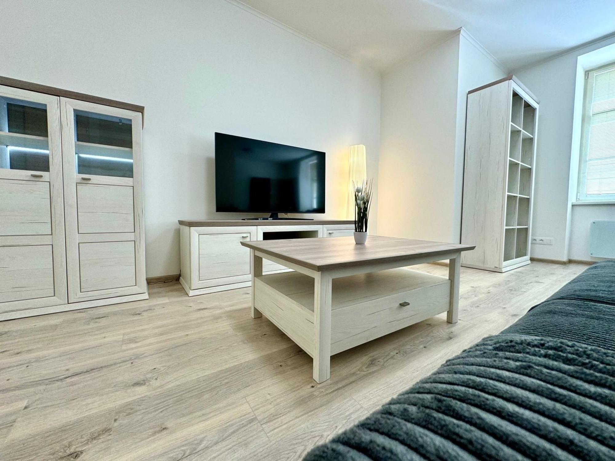 Rivercity Apartments كارلوفي فاري المظهر الخارجي الصورة